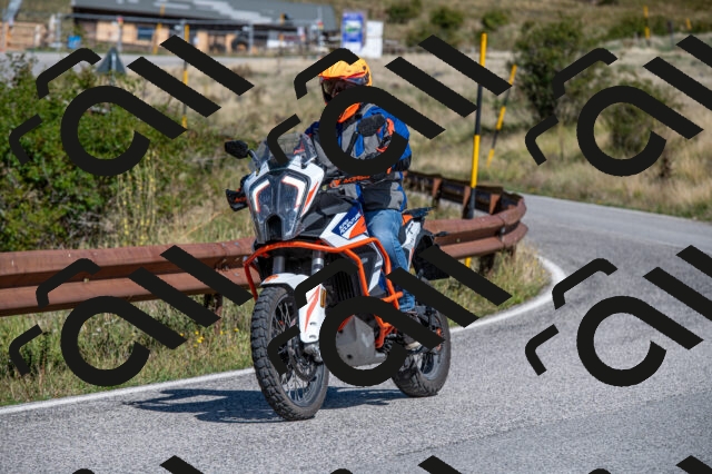 202508311118-M22_8130_m2_