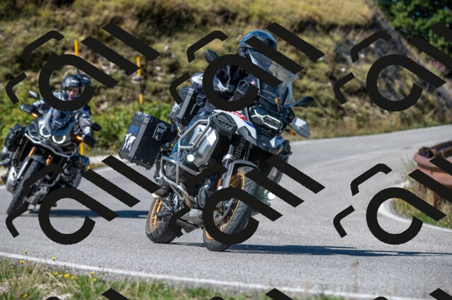 202508311119-M22_8141_m2_