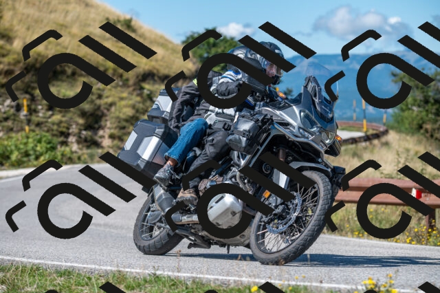 202508311119-M22_8144_m2_