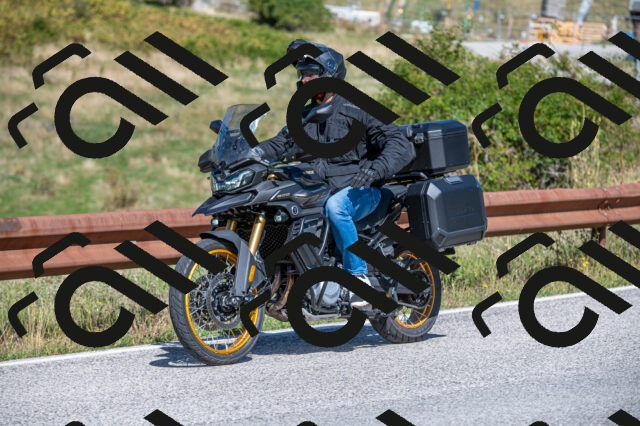 202508311121-M22_8148_m2_