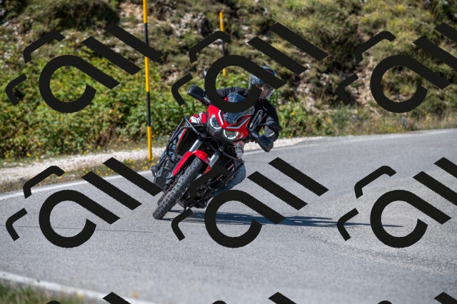 202508311134-M22_8173_m2_