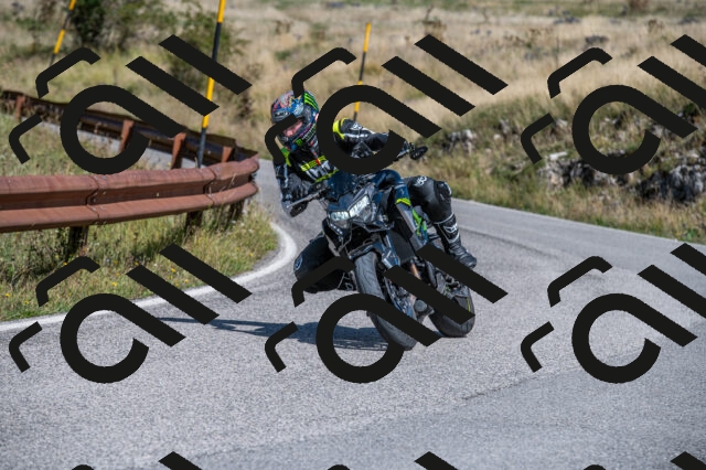 202508311141-M22_8193_m2_