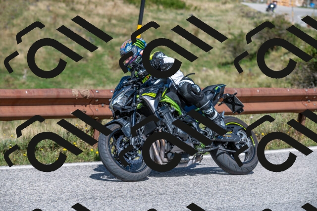 202508311141-M22_8194_m2_