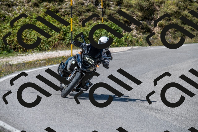 202508311144-M22_8204_m2_