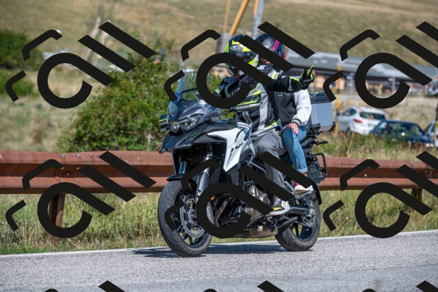 202508311145-M22_8220_m2_