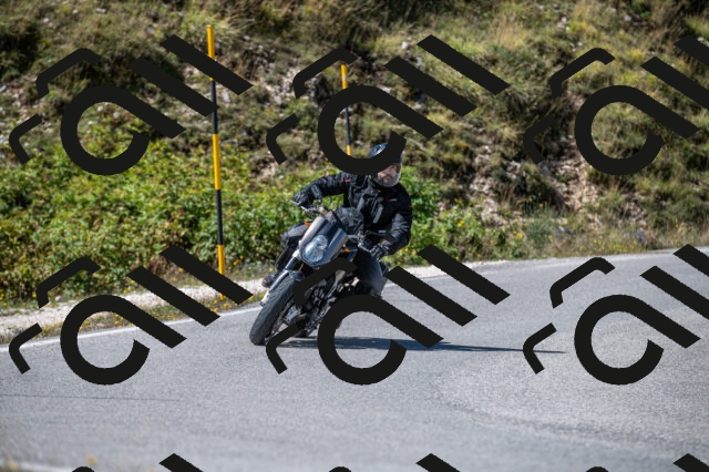 202508311145-M22_8228_m2_