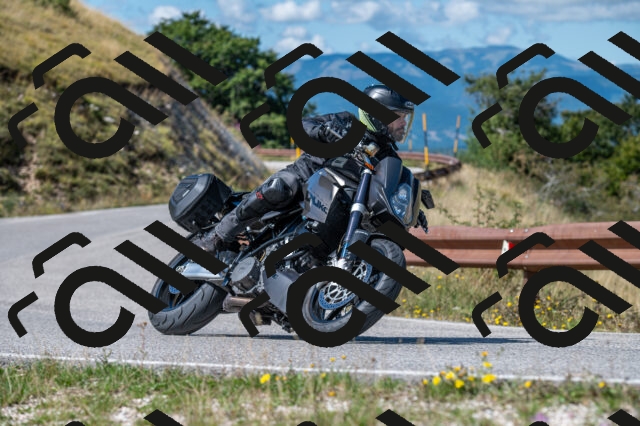 202508311145-M22_8230_m2_