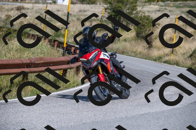 202508311146-M22_8233_m2_