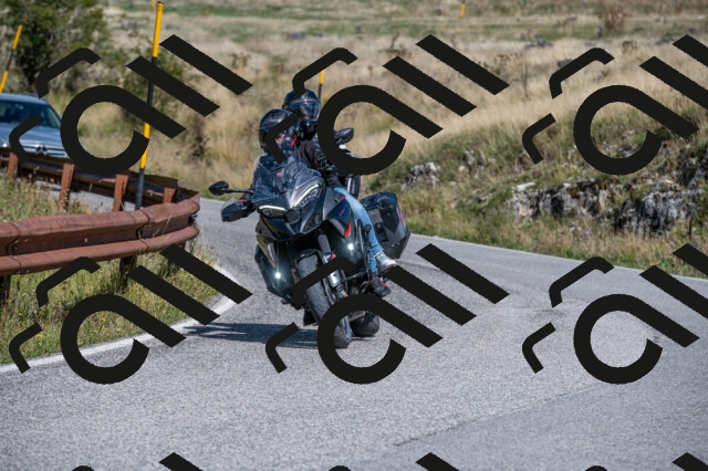 202508311206-M22_8329_m2_