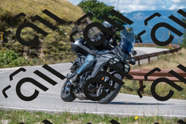 202508311238-M22_8495_m2_