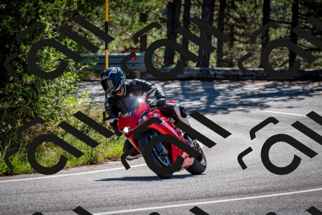 202508311030-DSC_7972_c2