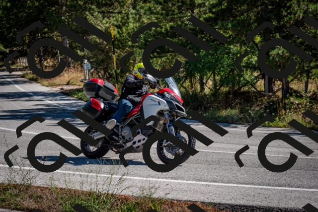 202508311042-DSC_8044_c2