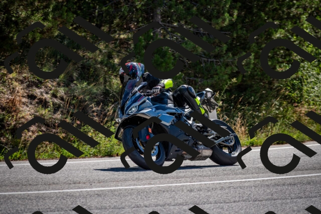 202508311048-DSC_8075_c2