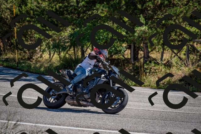 202508311103-DSC_8302_c2