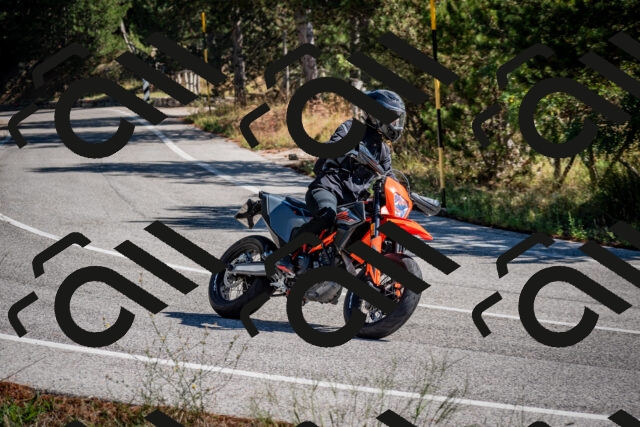 202508311106-DSC_8373_c2