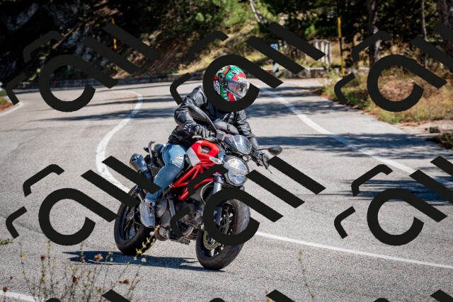 202508311124-DSC_8576_c2