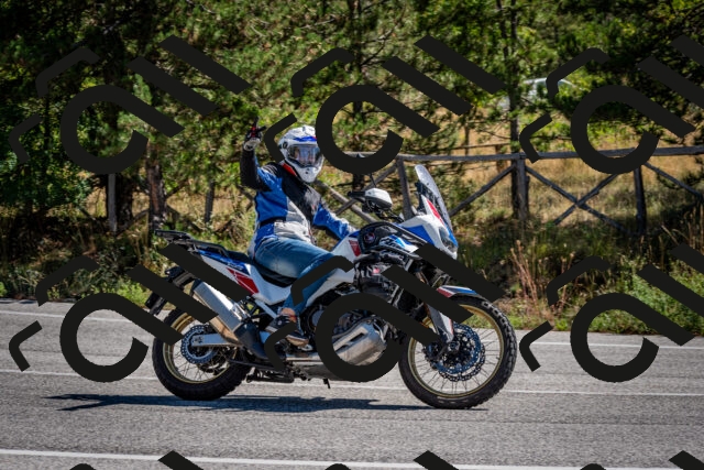 202508311124-DSC_8581_c2