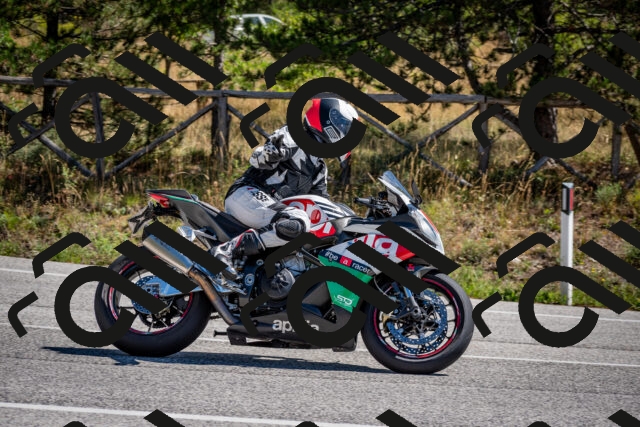 202508311152-DSC_8849_c2