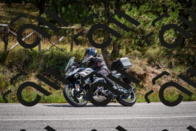 202508311233-DSC_9401_c2