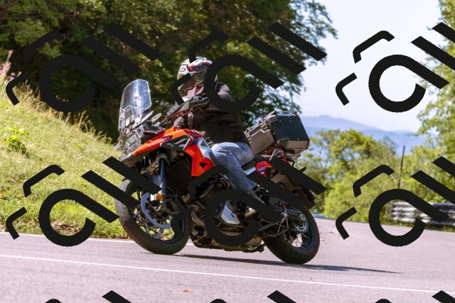 202508311110-_DSC7807_d1_