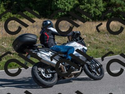 202508311059-M01_3750_m1_