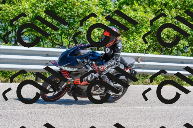 202508311102-R01_2969_r01_