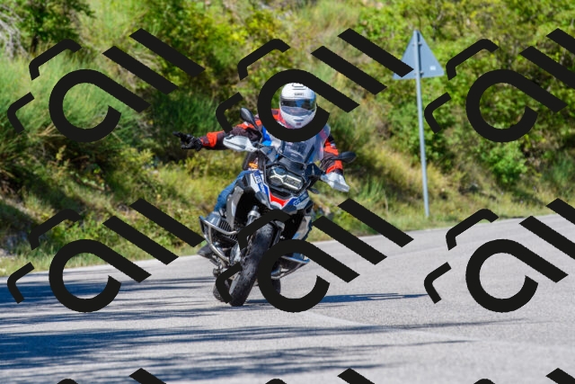 202508311109-R01_3043_r01_