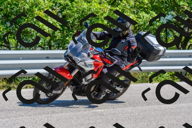 202508311110-R01_3050_r01_