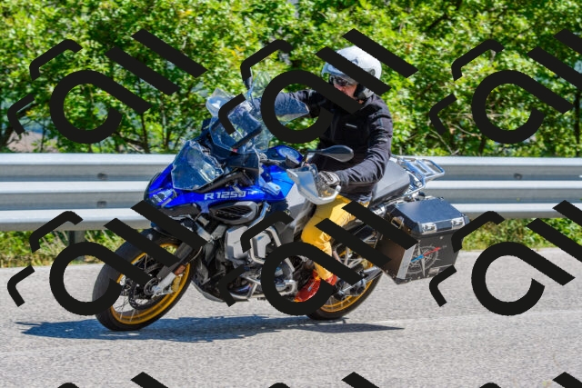 202508311110-R01_3052_r01_