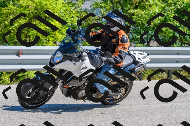 202508311110-R01_3059_r01_