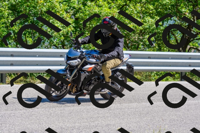 202508311110-R01_3064_r01_