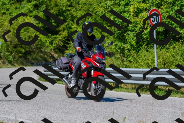 202508311112-R01_3101_r01_