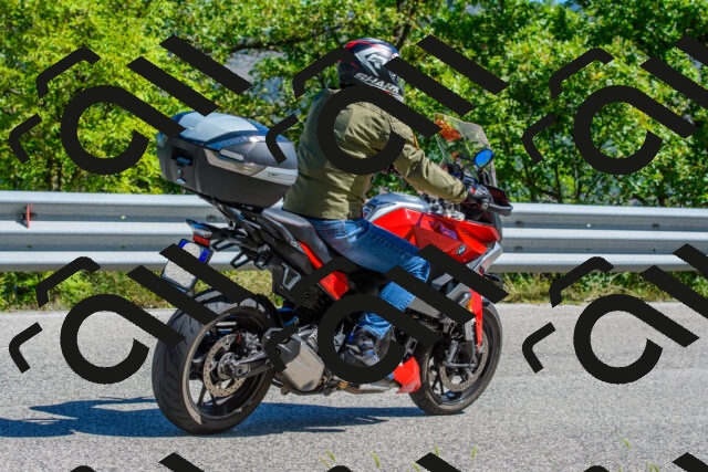 202508311113-R01_3123_r01_