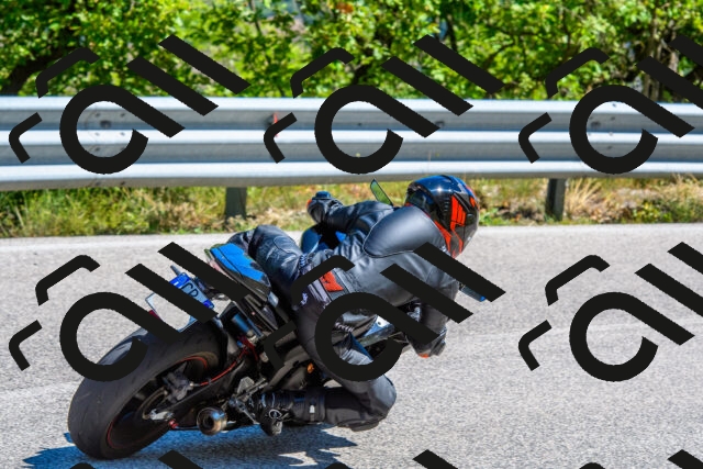 202508311208-R01_3761_r01_