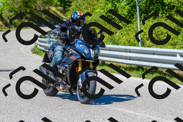 202508311211-R01_3794_r01_