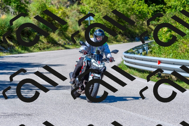 202508311212-R01_3805_r01_