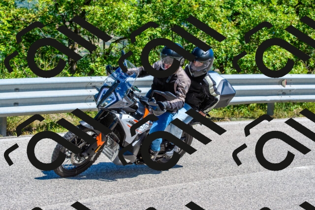 202508311212-R01_3816_r01_