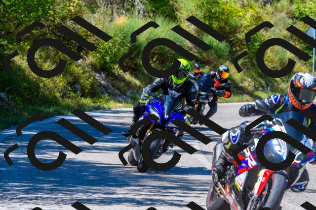 202508311222-R01_3989_r01_