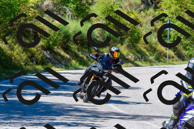 202508311222-R01_3992_r01_