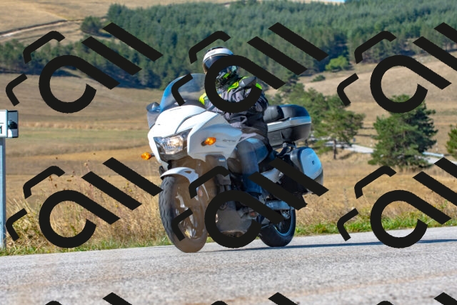 20250831100124_-R028535_r2