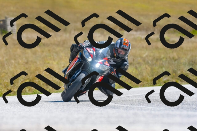 20250831120008_-R029483_r2