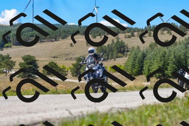 20250831120101_-R029486_r2