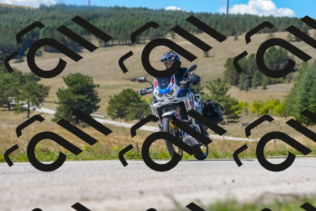 20250831120117_-R029503_r2