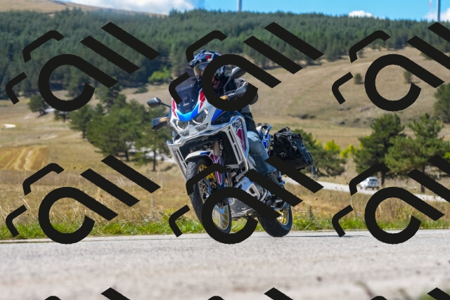 20250831120117_-R029504_r2