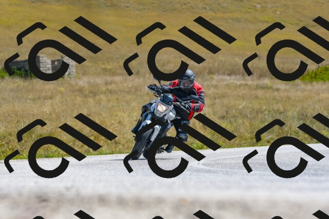 20250831120245_-R029547_r2