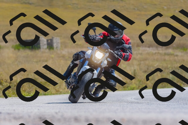 20250831120245_-R029550_r2