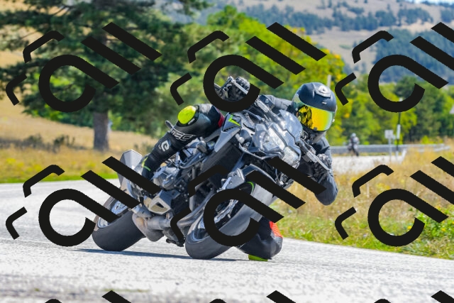 20250831122137_-R029844_r2