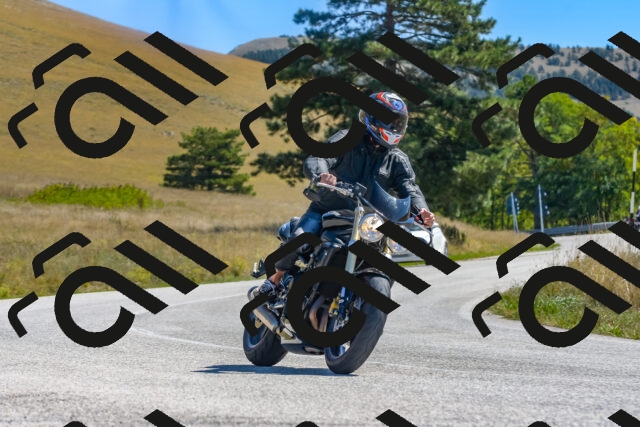 20250831122205_-R029845_r2