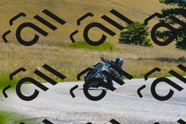 20250831122351_-R029866_r2