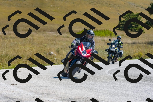 20250831122409_-R029880_r2